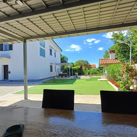 Apartament Ana *